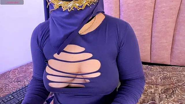 Snapshot of halabi_saha chatting on November 20, 11:00 am halabi saha online show from November 20, 11:00 am