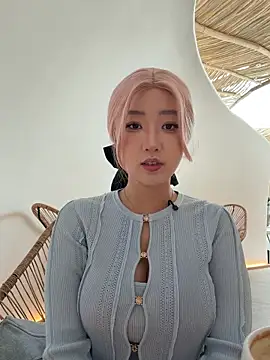 Snapshot of winter11 chatting on March 1, 1:38 am winter11 online show from March 1, 1:38 am