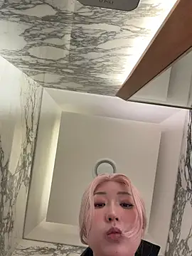 winter11 online show from November 8, 5:00 am