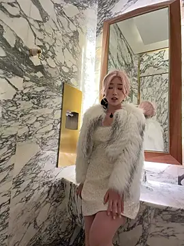 winter11 online show from January 14, 7:34 am