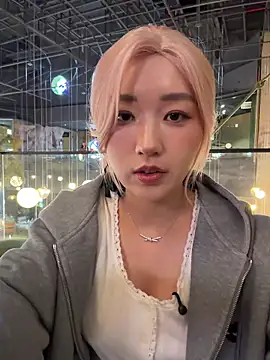 winter11 online show from April 4, 2:18 am