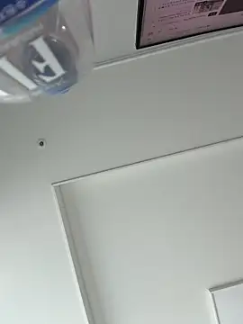 winter11 online show from March 29, 8:05 am