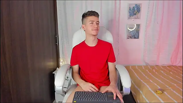 ThiagooJames online show from September 20, 3:22 am