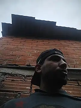 ashtoncooperr online show from December 20, 11:35 am