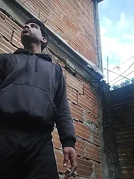 ashtoncooperr online show from November 25, 11:21 am