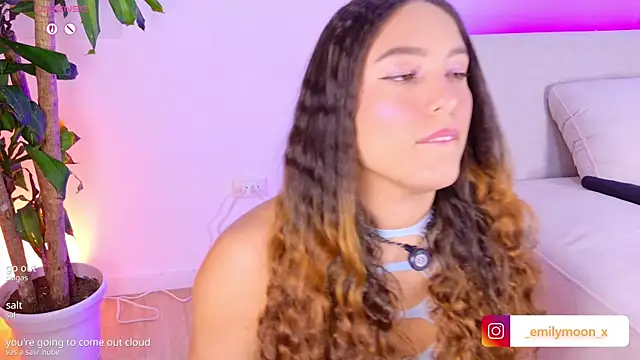 onlyemily  online show from April 6, 1:12 am