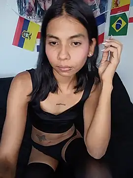 Snapshot of NovaTemptress chatting on June 19, 9:53 pm NovaTemptress online show from June 19, 9:53 pm