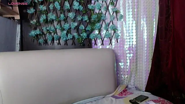 darling hott online show from May 30, 2:34 pm