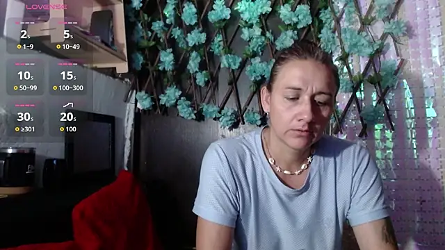 darling hott online show from October 16, 10:12 am