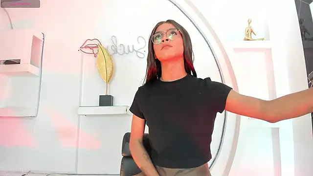 Vicky Hottman online show from September 11, 4:45 am
