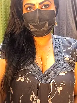 Snapshot of honey-flower chatting on February 22, 3:35 pm honey-flower online show from February 22, 3:35 pm