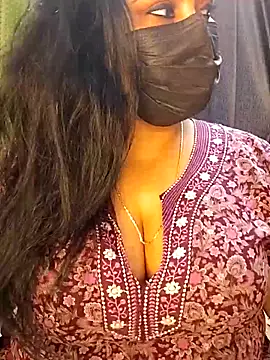 Snapshot of honey-flower chatting on February 18, 6:26 pm honey-flower online show from February 18, 6:26 pm