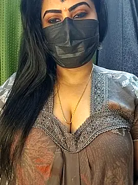 Snapshot of honey-flower chatting on February 26, 12:27 pm honey-flower online show from February 26, 12:27 pm