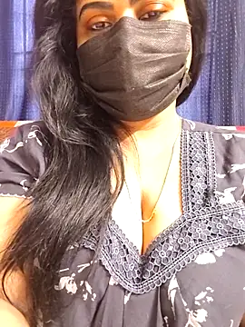 Snapshot of honey-flower chatting on February 4, 1:55 am honey-flower online show from February 4, 1:55 am