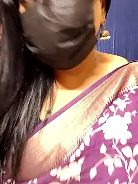 Snapshot of honey-flower chatting on October 11, 3:46 pm honey-flower online show from October 11, 3:46 pm