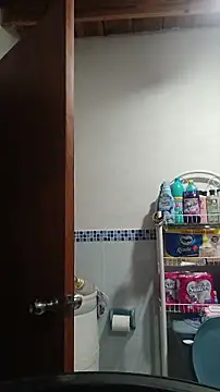 Snapshot of Single_lagunero chatting on July 17, 8:33 am Single lagunero online show from July 17, 8:33 am