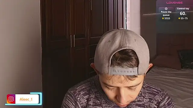 Aleecandrews online show from October 28, 7:24 pm