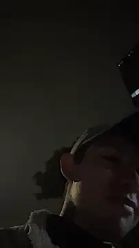 Aleecandrews online show from December 5, 2:32 am