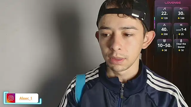 Aleecandrews online show from November 1, 7:08 pm