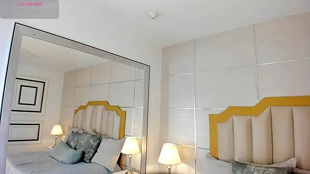 MaddieParker online show from October 21, 7:24 pm