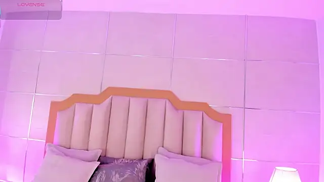 MaddieParker online show from February 21, 7:05 pm