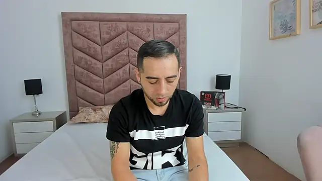 Lushian  online show from November 27, 3:01 pm