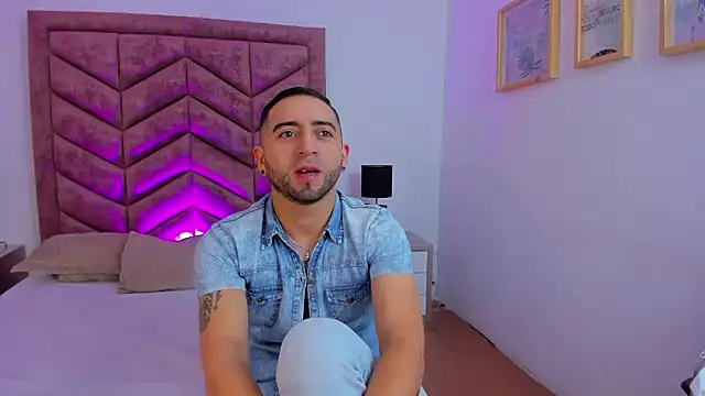 Lushian  online show from February 10, 3:00 pm