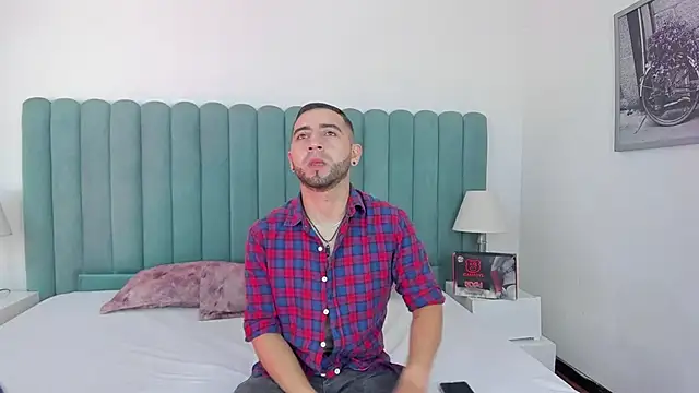 Lushian  online show from March 25, 3:00 pm