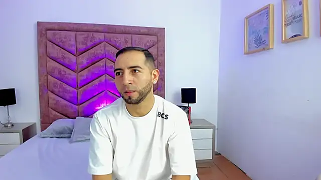 Lushian  online show from December 21, 3:36 pm