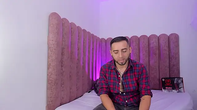 Lushian  online show from March 12, 4:00 pm