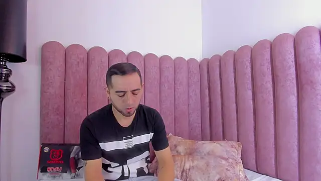 Lushian  online show from November 12, 2:32 pm