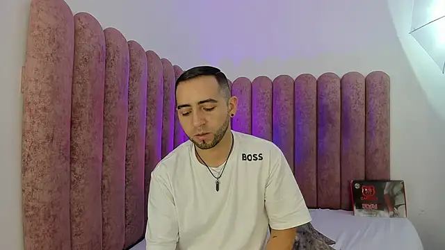 Lushian  online show from April 8, 3:24 pm