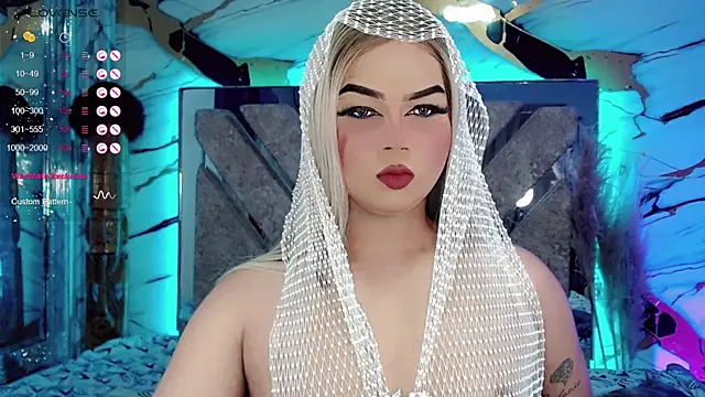 Snapshot of kushina_uzumaki75 chatting on July 1, 6:36 am kushina uzumaki75 online show from July 1, 6:36 am