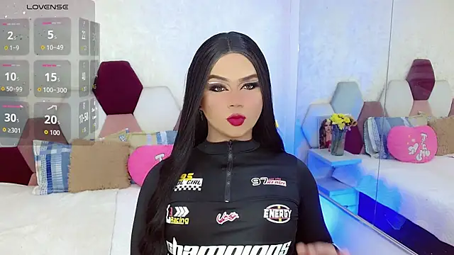 kushina uzumaki75 online show from November 6, 3:54 am