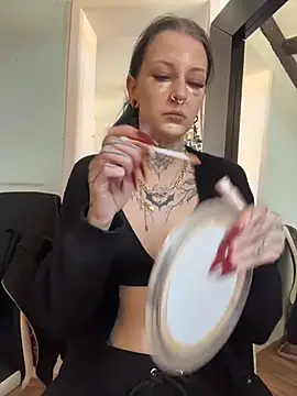 Seductively4 20 online show from March 3, 9:16 am