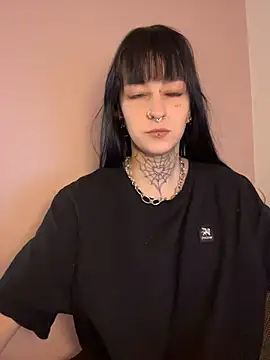 Seductively4 20 online show from May 3, 9:25 am