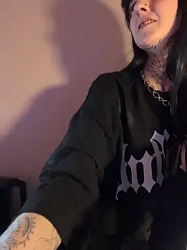 Seductively4 20 online show from May 4, 4:54 pm