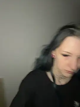 Seductively4 20 online show from February 8, 6:05 pm