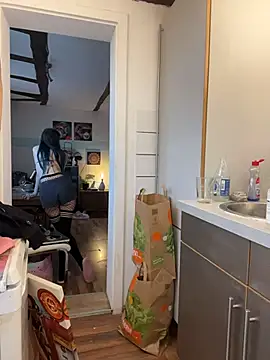 Seductively4 20 online show from March 7, 6:20 am