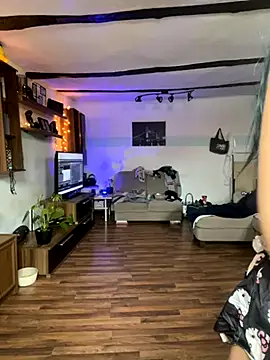 Seductively4 20 online show from November 18, 12:19 pm