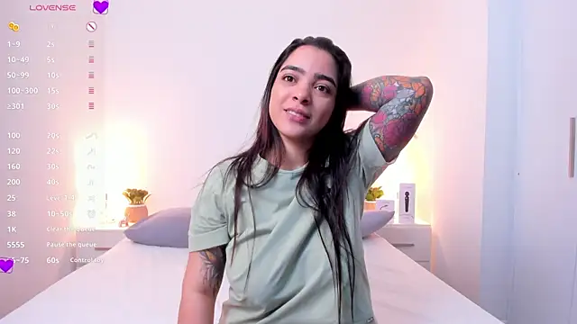 KamilaBetancourt online show from March 21, 1:26 pm