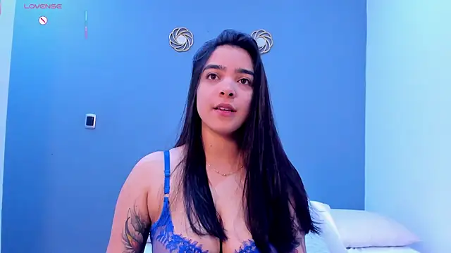 KamilaBetancourt online show from June 9, 1:23 pm