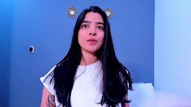 KamilaBetancourt online show from July 4, 12:43 pm