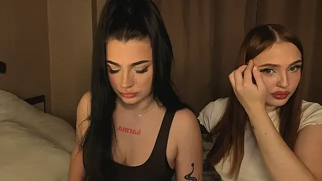 Snapshot of honey_____bunny chatting on October 25, 1:01 pm honey bunny online show from October 25, 1:01 pm