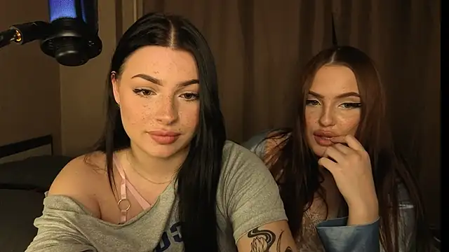 Snapshot of honey_____bunny chatting on November 5, 12:19 pm honey bunny online show from November 5, 12:19 pm