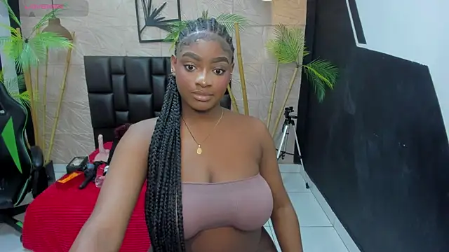 Snapshot of alana_bonny chatting on May 17, 12:49 pm alana bonny online show from May 17, 12:49 pm