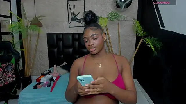 alana bonny online show from April 8, 12:28 pm