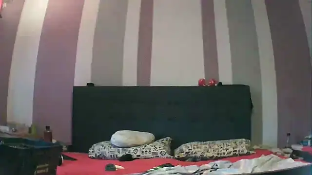 Snapshot of flenslive chatting on February 15, 7:16 am flenslive online show from February 15, 7:16 am