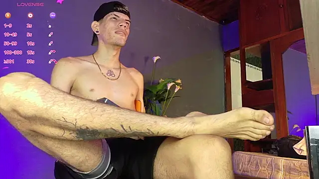 david huge online show from October 12, 4:52 pm