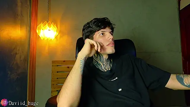 david huge online show from May 30, 2:18 am